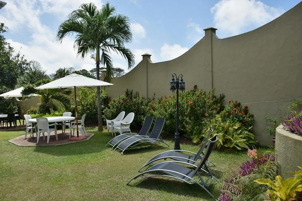 ויקטוריה Bel Air Hotel