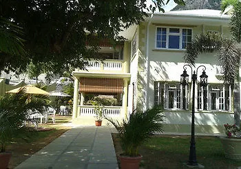 ויקטוריה Bel Air Hotel